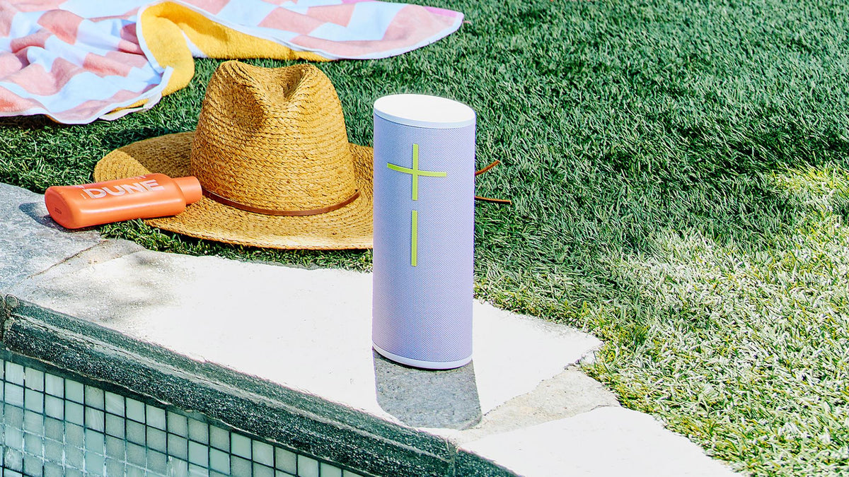 Logitech - Ultimate Ears MEGABOOM 4 Logitech