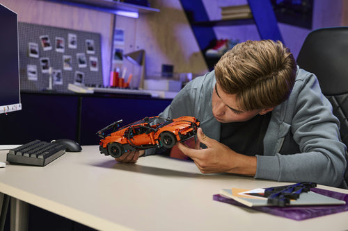 LEGO 42222 Technic Bugatti Chiron Pur Sport Hypercar, construction toy Lego
