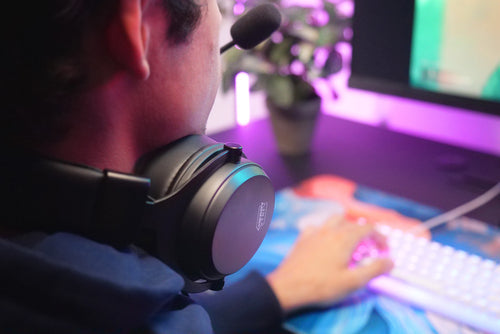 CHERRY XTRFY H3 trådløs Gaming Headset Cherry