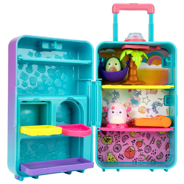Squish-a-longs Luggage Playset – Kuffertlegesæt – figur og tilbehør