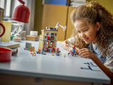 LEGO Marvel Spider-Man 76317 – Peter Parkers lejlighed – barn leger med lejlighedsmodellen