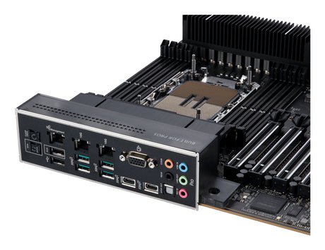 ASUS Pro WS W790E-SAGE SE – bagpanel og sokkel set skråt