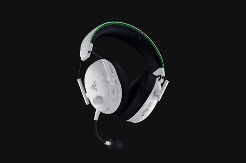 Razer BlackShark V3 Pro – Xbox – Trådløst headset – Hvid – headset skråt bagfra