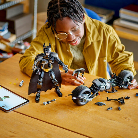 LEGO 76273 DC Super Heroes Batman Building Figure with Batpod