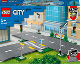 LEGO City intersection with traffic lights 60304 LEGO