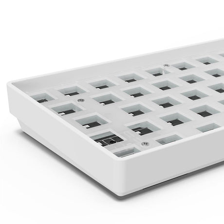 Sharkoon SKILLER SGK50 S4 Gen2 Barebone (white) Sharkoon