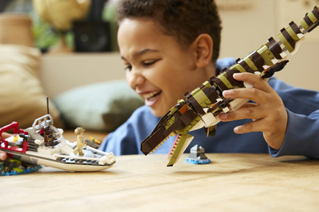 LEGO Jurassic World 76974 – Bådmission: Klodsbygget mosasaur – mosasaurens kæbe og finner i leg