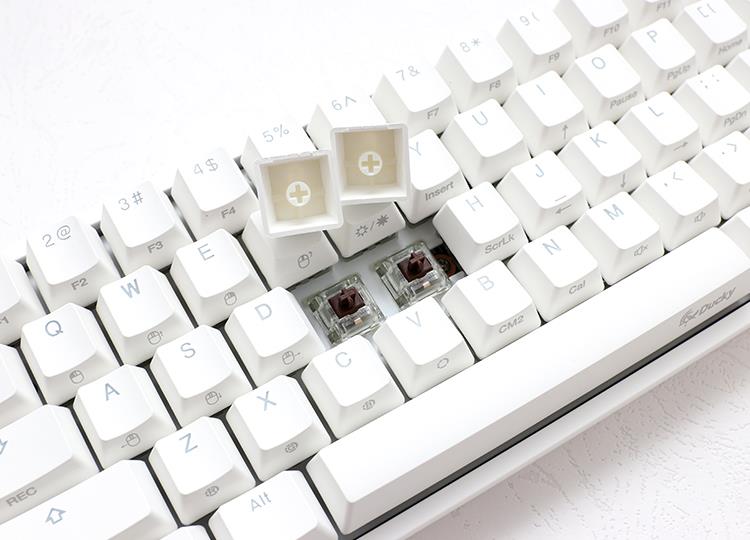 Ducky - One 2 Mini White 2020 Cherry Black RGB Ducky